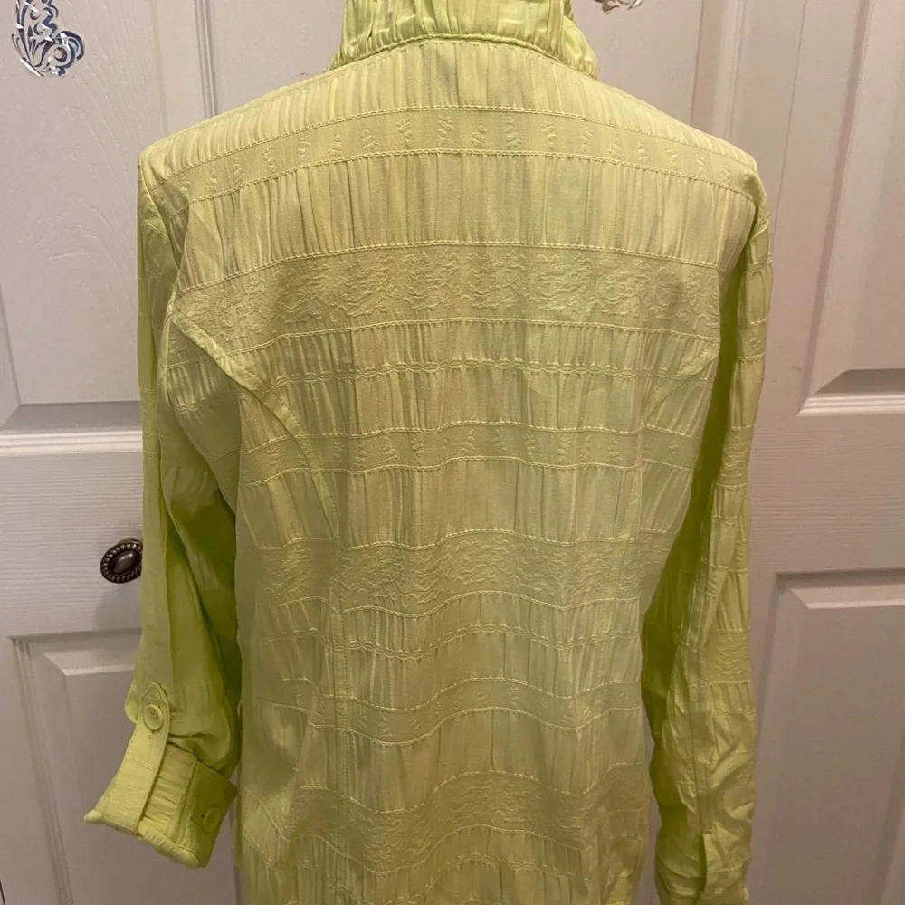 Christopher &  Banks Lime Green Jacket with roll up sleeves size Med - Picture 3 of 9